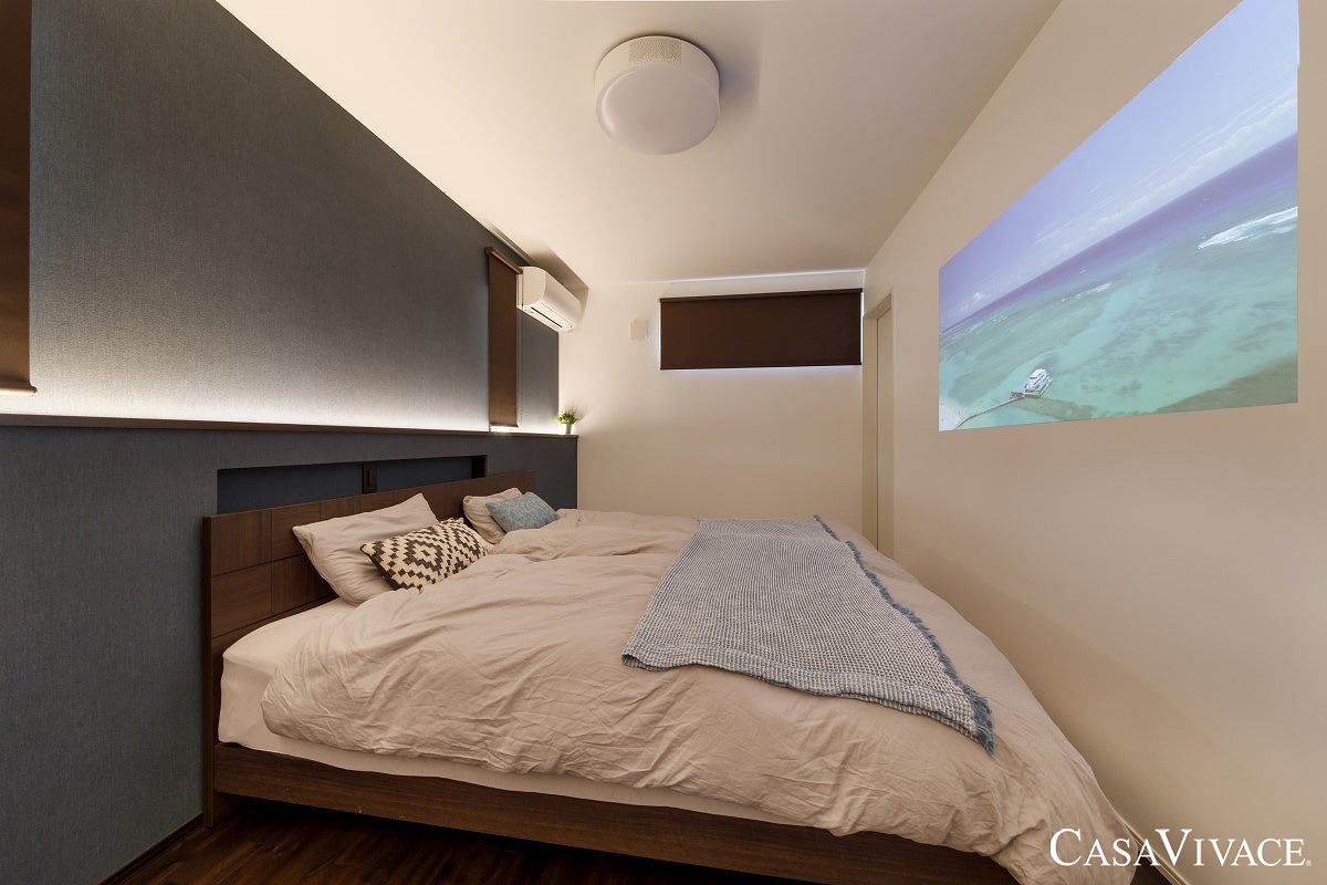 中と外をカジュアルにつなぐ、大胆な土間のある家