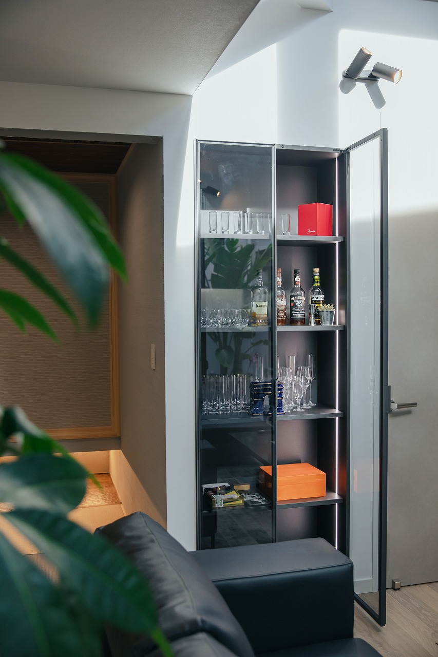 プライバシーと開放感を両立したホテルライクな住まい