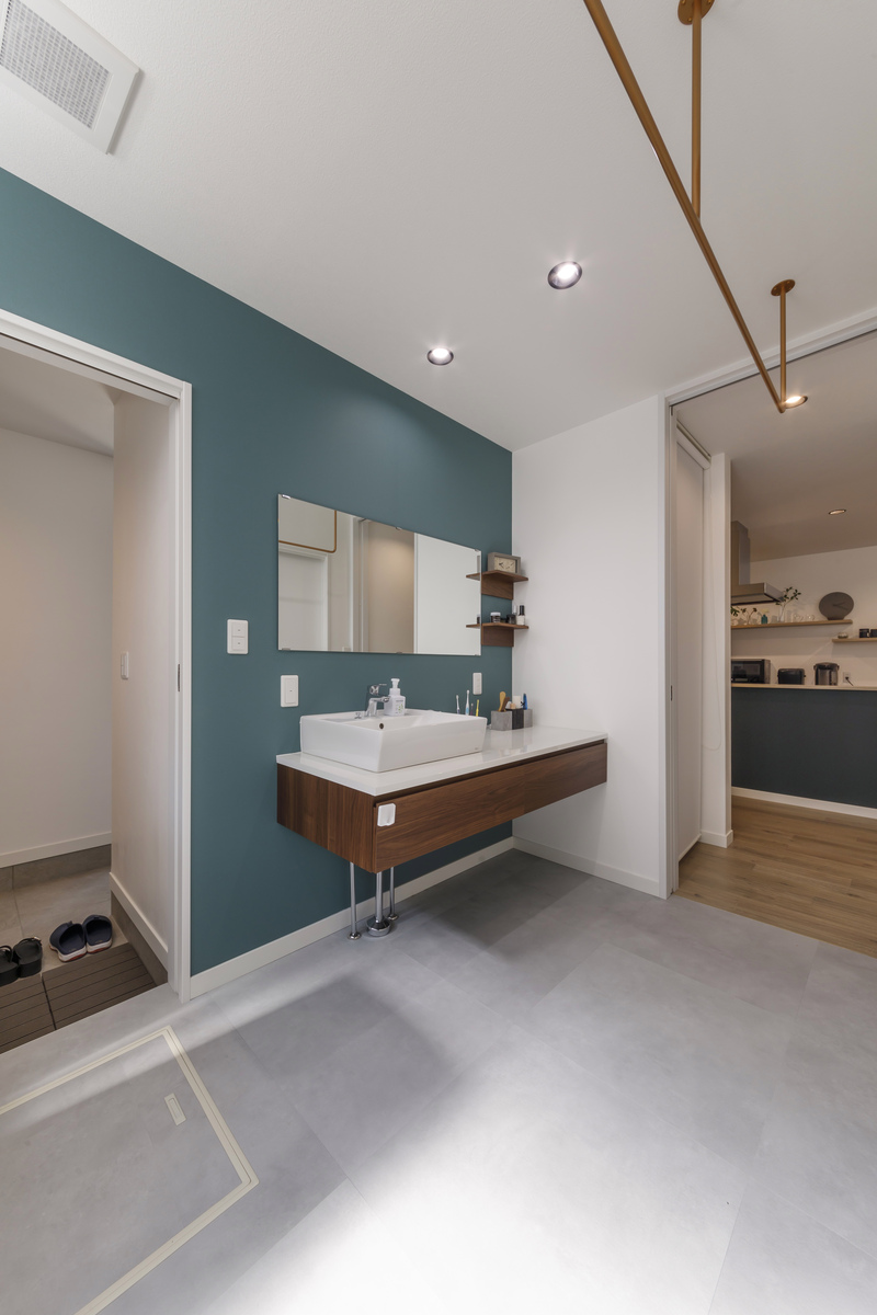 デザインも家事ラクも想像以上! アートな暮らしを楽しむモダンな家